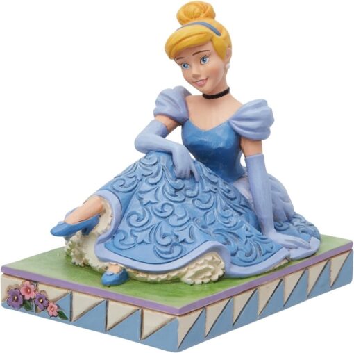 مجسمه دیزنی سیندرلا Cinderella Slipper Personality Pose